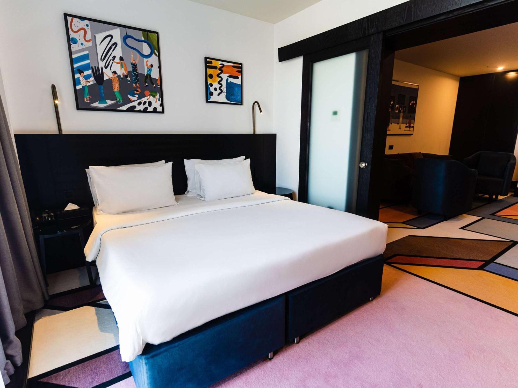 Отель Mercure 4*